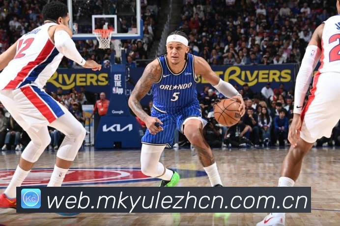 李昊桐高尔夫赛场强势突破解析从低谷重返巅峰背后的技术与心态蜕变解析:最新赛事动态与深度分析 李昊桐高尔夫赛场强势突破解析从低谷重返巅峰背后的技术与心态蜕变解析:最新赛事动态与深度分析